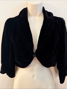 Nine West Black Velvet Cropped Jacket Collar Bolero Size Small